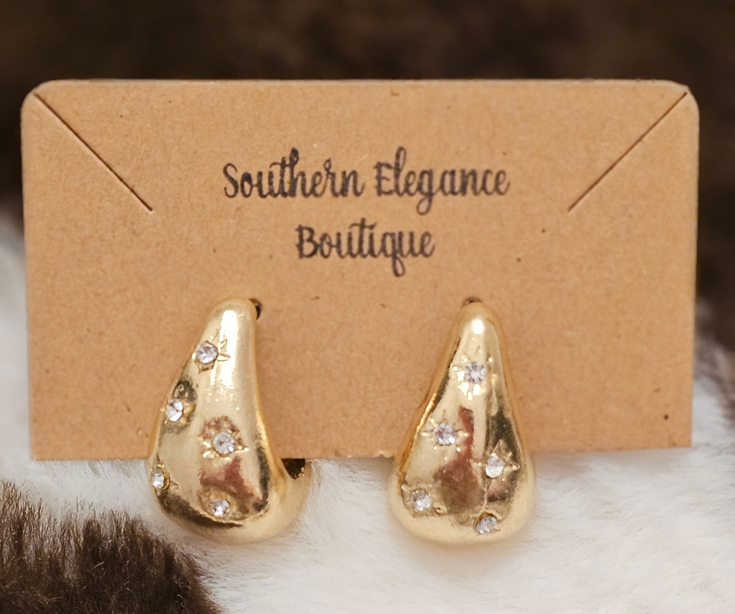 Gold Diamond Stud Teardrop Earrings